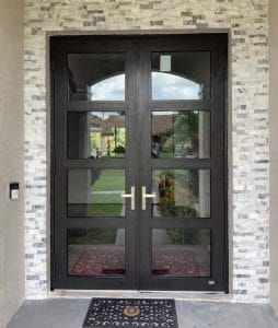 Braun double entry door